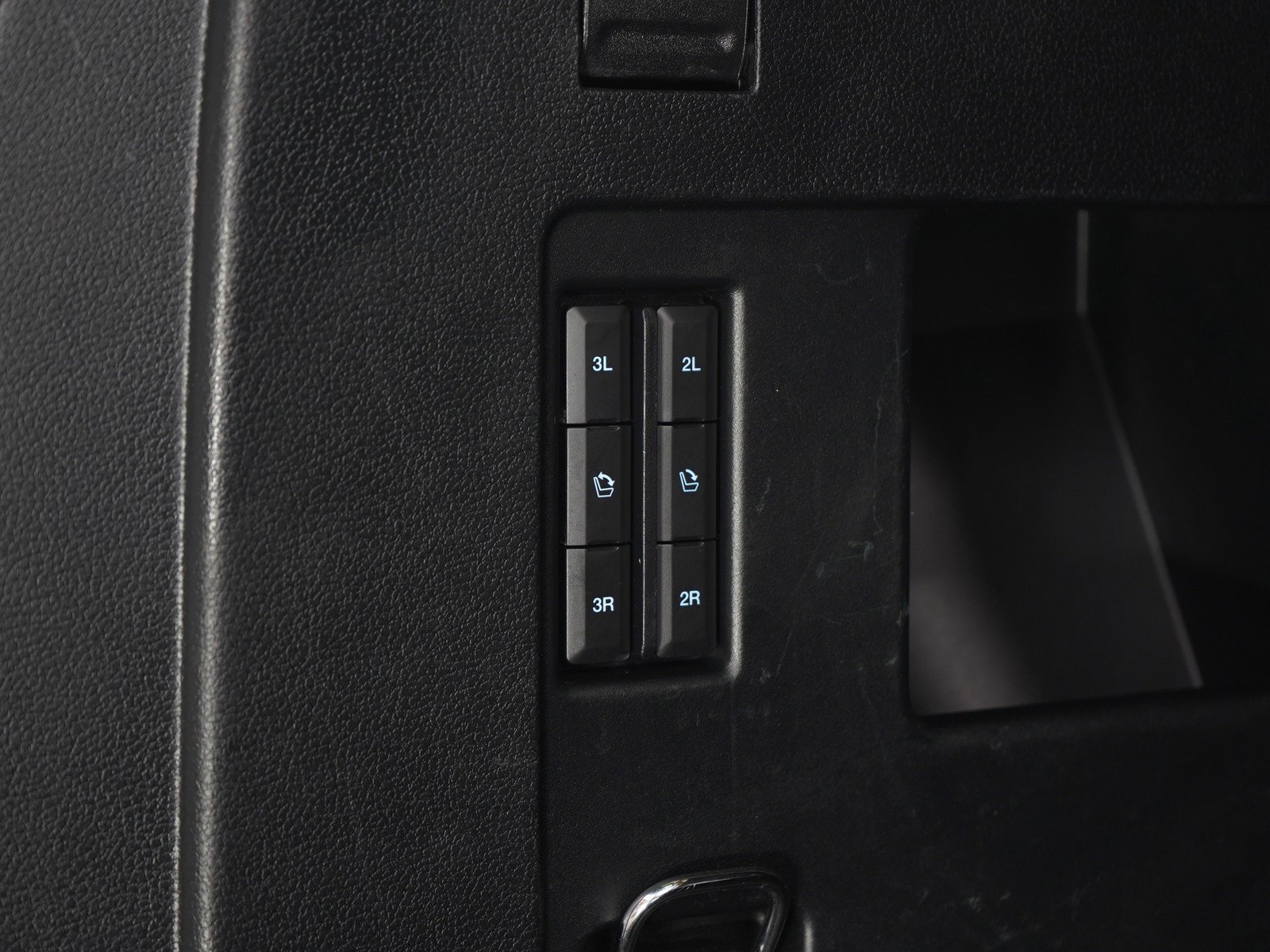 2021 Ford Expedition Platinum - Photo 10