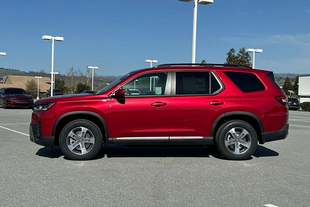 New 2026 Radiant Red Metallic II Honda EX-L image 7