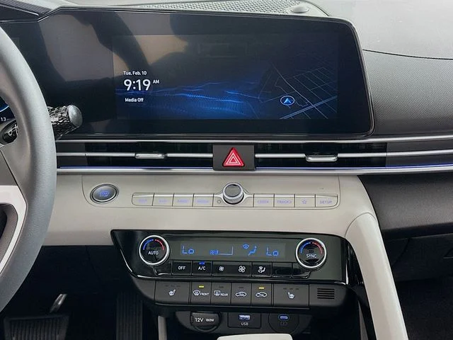New 2026 Hyundai ELANTRA Limited