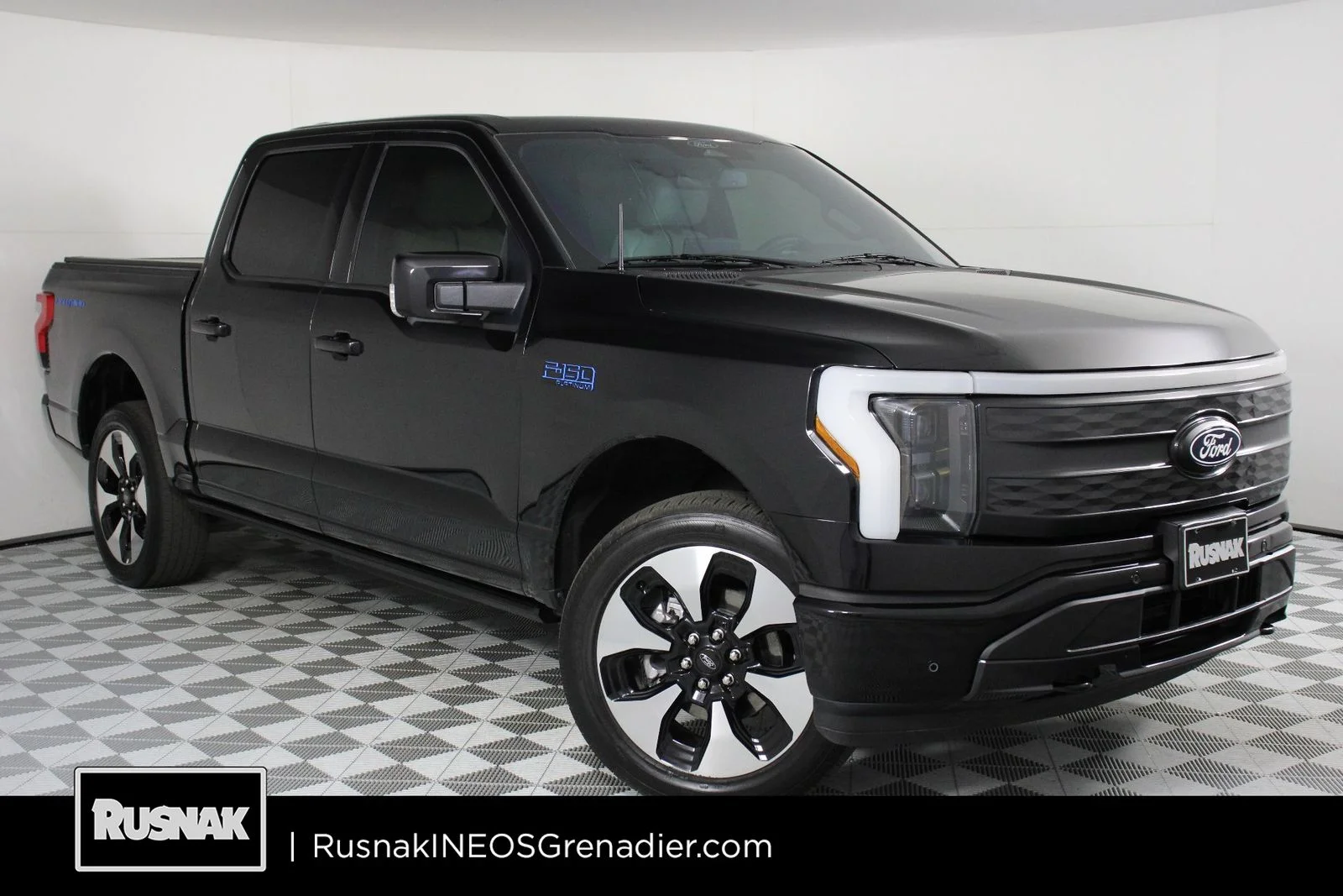 2024 Ford F-150 Platinum 4x4 SuperCrew 5-1/2 Box's photo