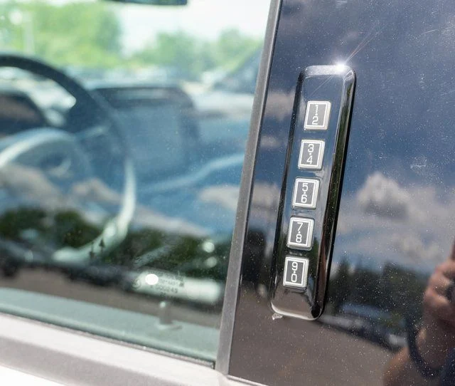 Used 2024 Gray Ford Lariat image 15