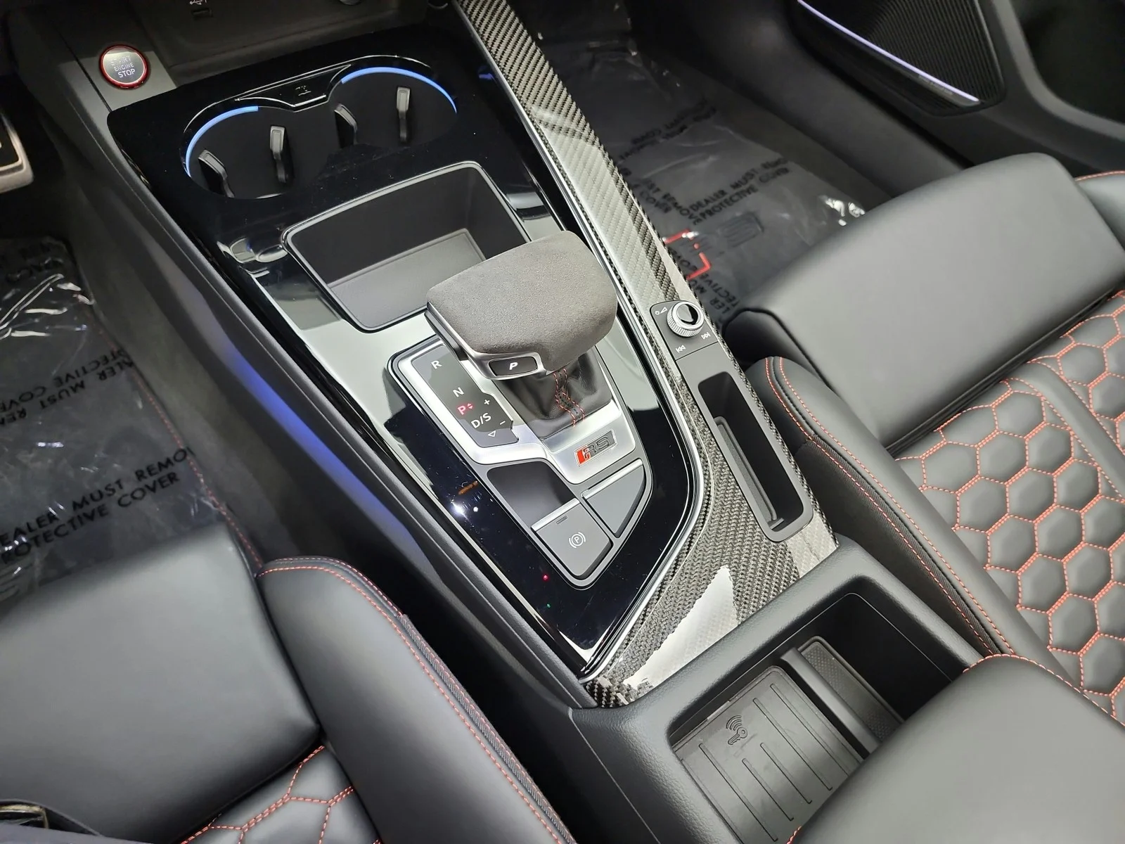 Used 2024 Daytona Gray Pearl Effect Audi 2.9 TFSI quattro image 13