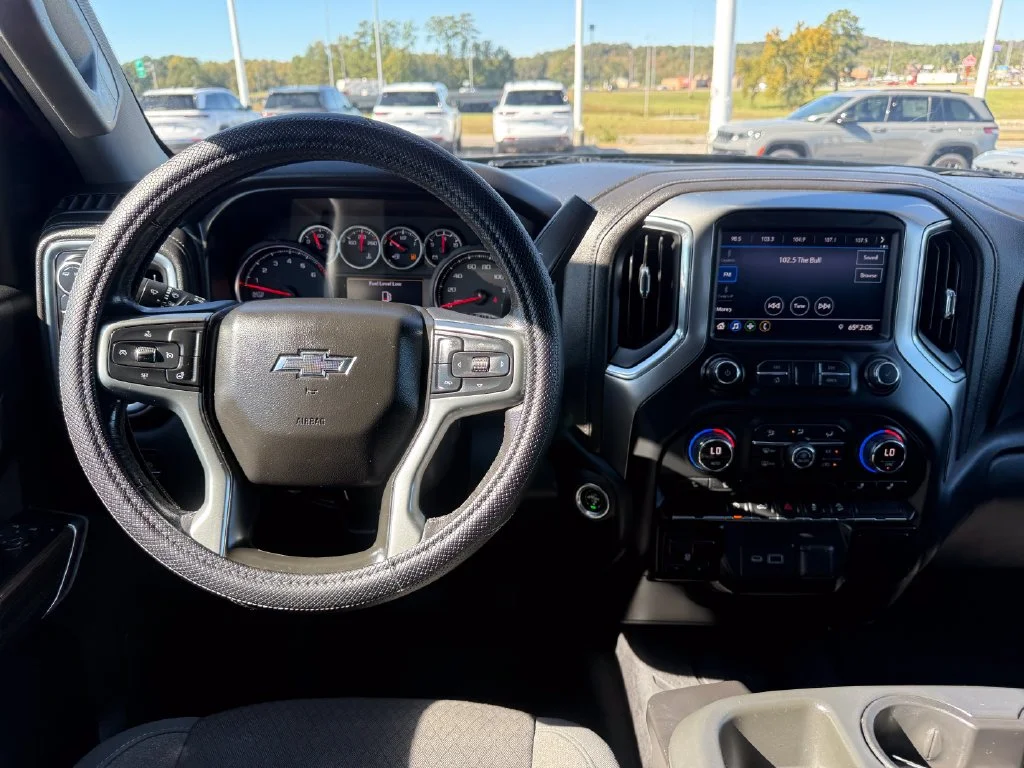 Used 2020 Gray Chevrolet LT Trail Boss image 7