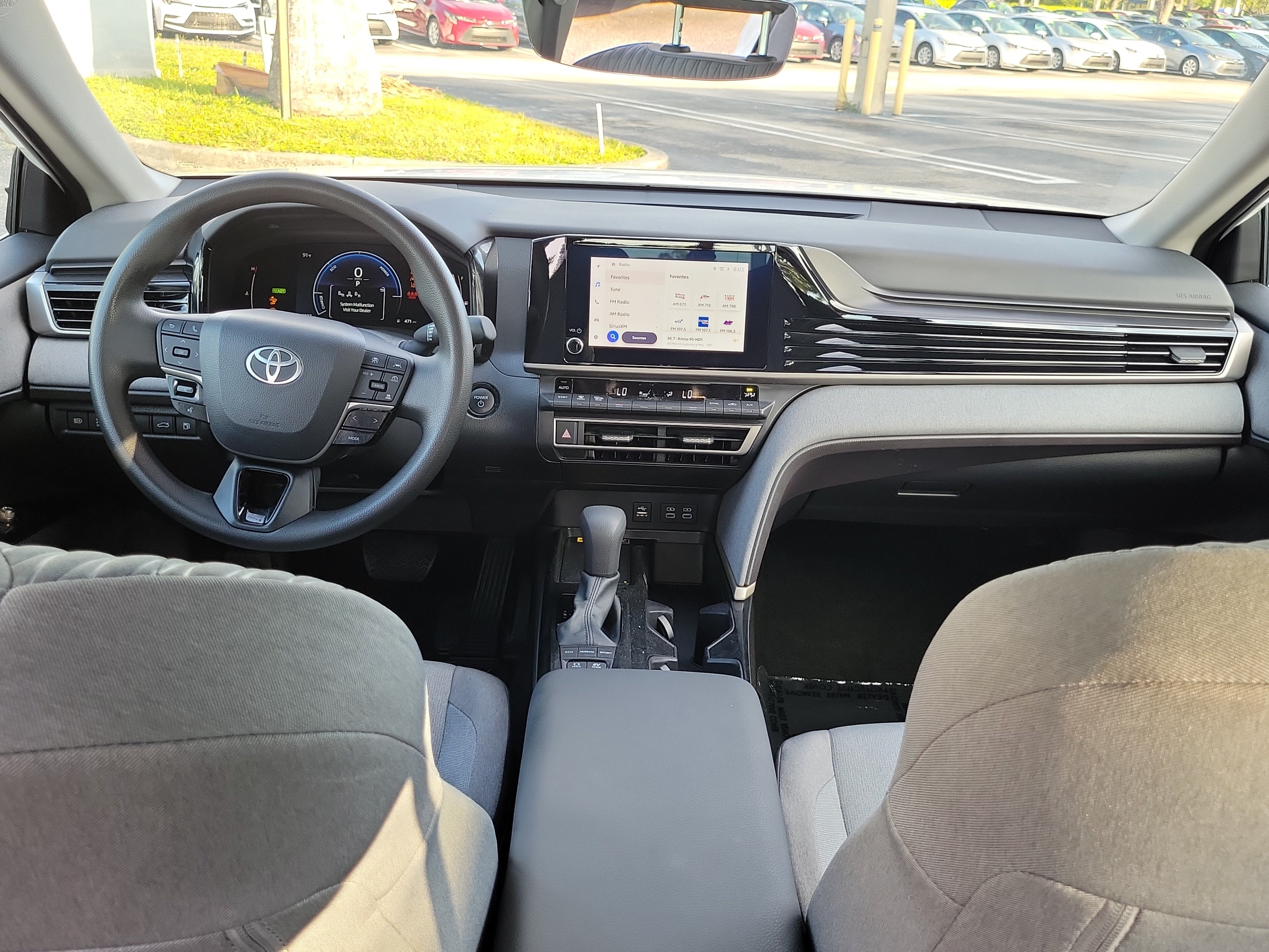 Used 2025 Ice Toyota LE image 8