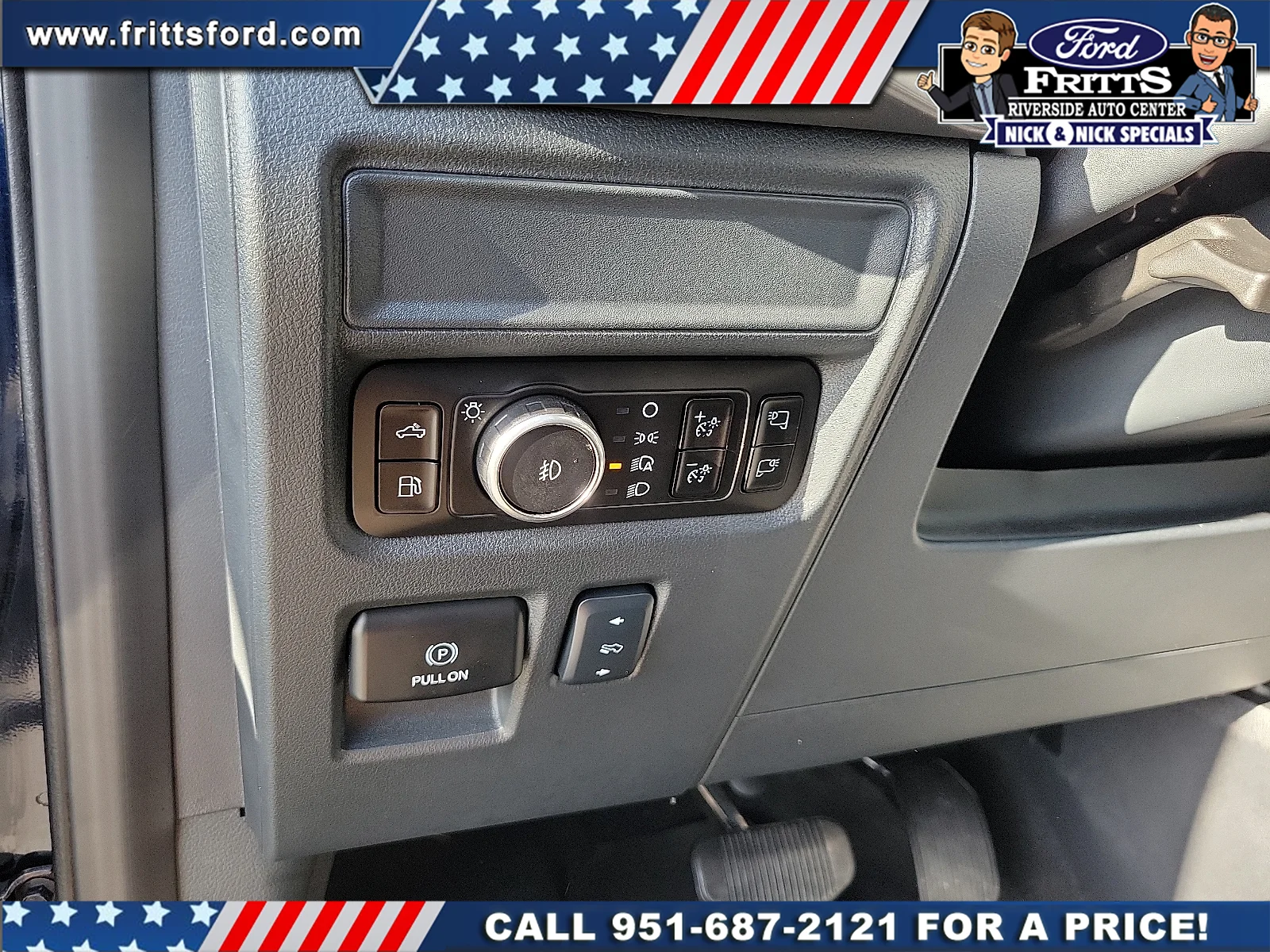 Certified Used 2025 Blue Metallic Ford XLT image 12