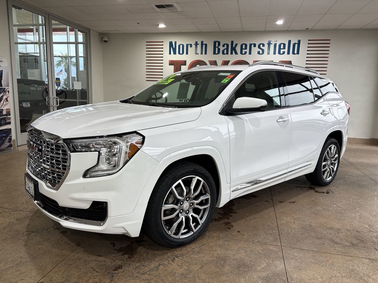 2024 GMC Terrain Denali AWD's photo