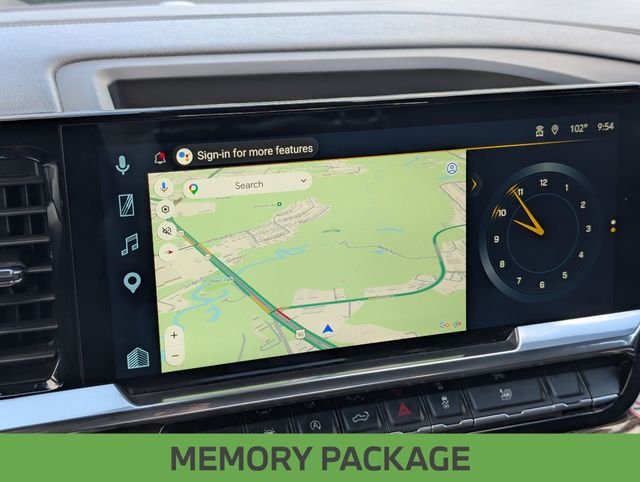 Used 2025 Gray Chevrolet LT image 24