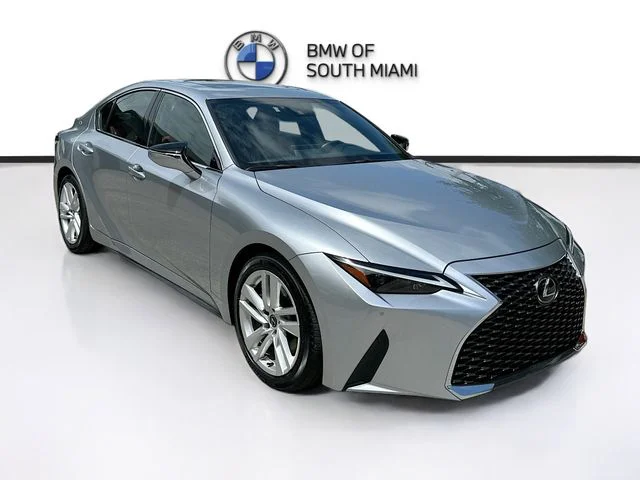 2025 Lexus IS