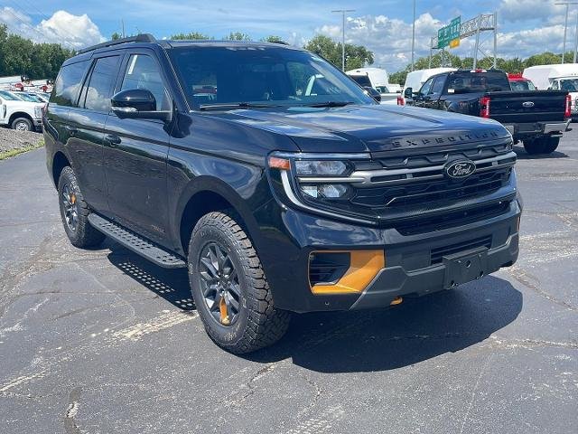 New 2026 Agate Black Metallic Ford Tremor® image 8