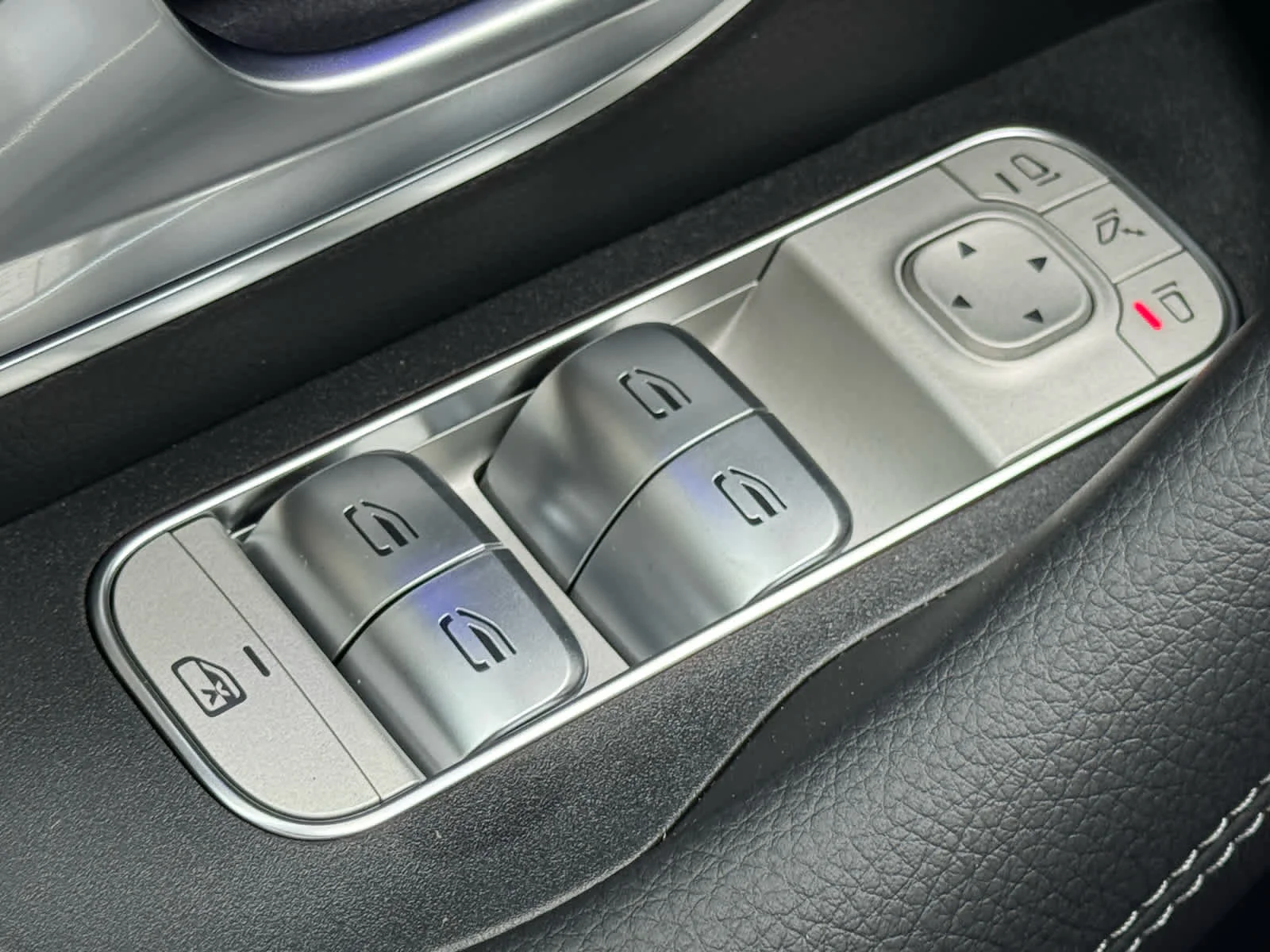 New 2026 Obsidian Black Metallic Mercedes-Benz GLS 450 image 32