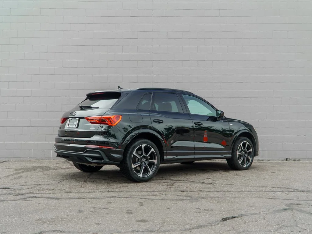 Used 2025 Black Audi Premium Plus image 7