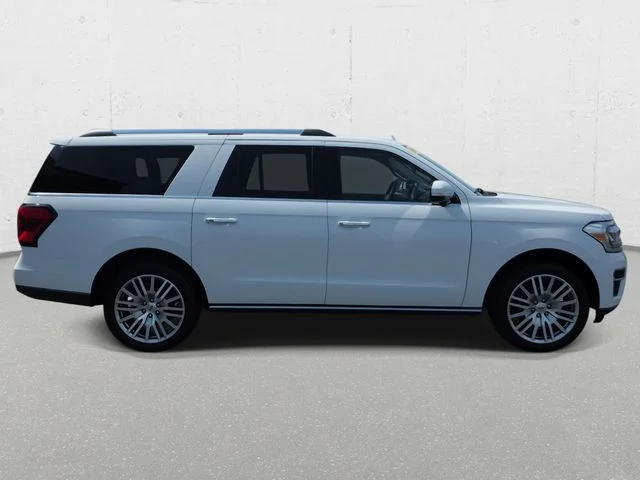 Used 2023 Oxford White Ford Limited image 4