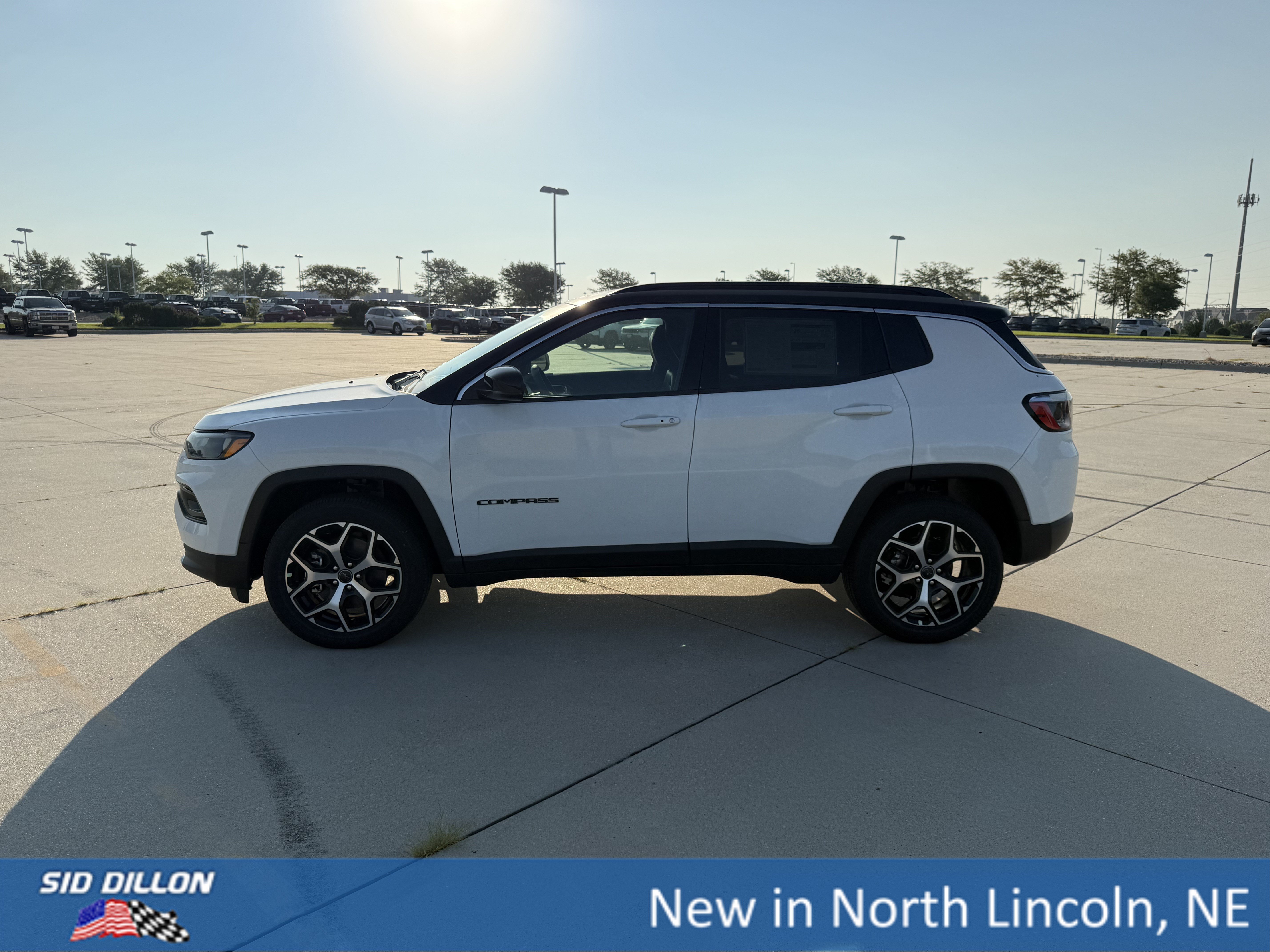 New 2026 Bright White Clearcoat Jeep Limited image 2