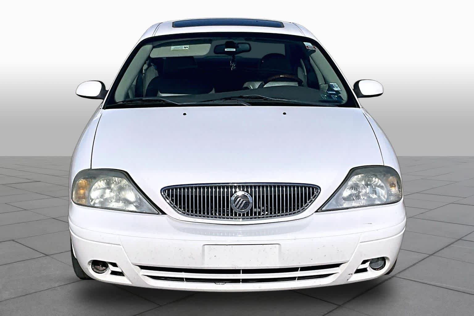 Used 2005 Vibrant White Mercury LS image 3