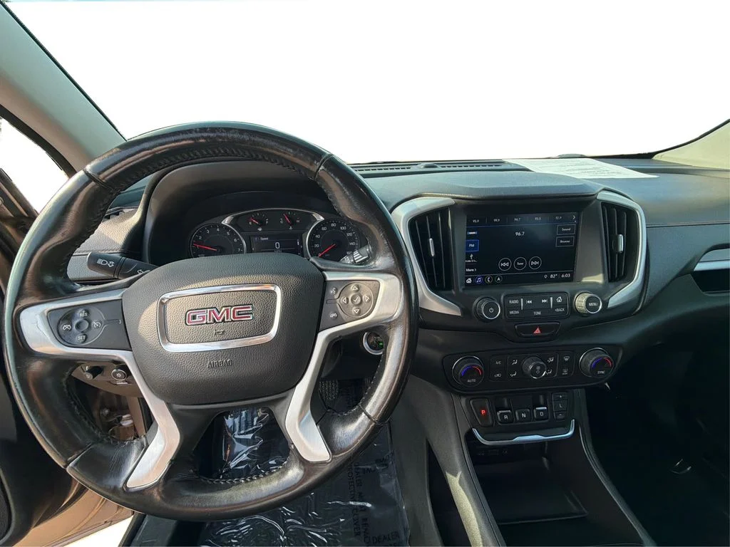 Used 2018 Coppertino Metallic GMC SLE image 31