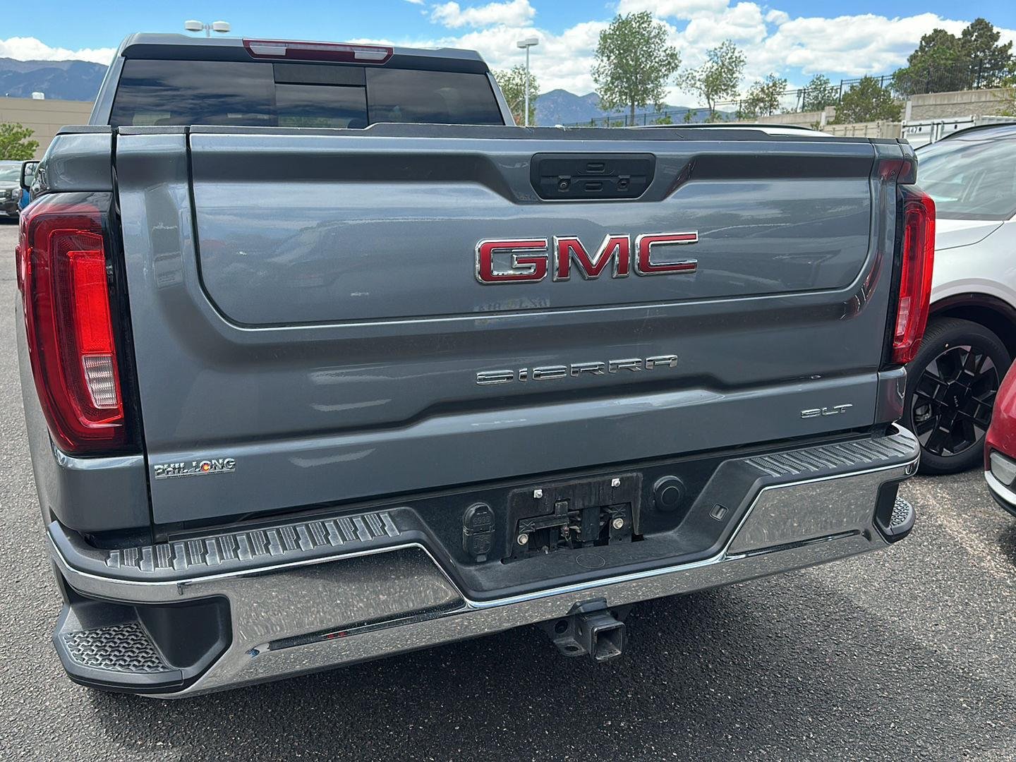 Used 2021 Satin Steel Metallic GMC SLT image 5