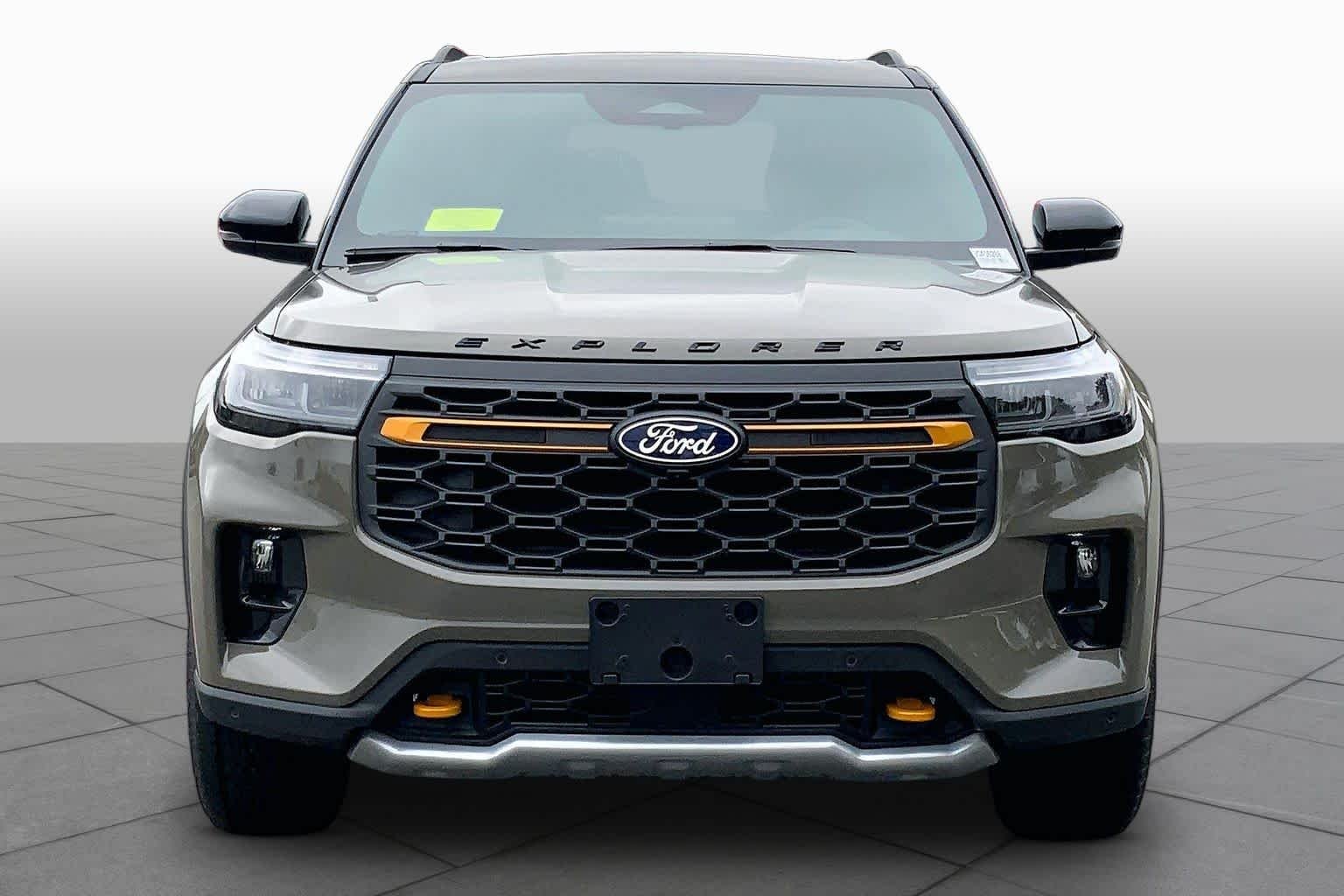 New 2027 Marsh Gray Ford Tremor image 2