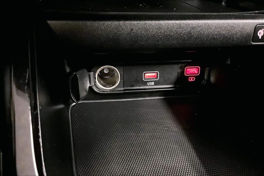 Used 2023 Black Kia GT-Line image 27