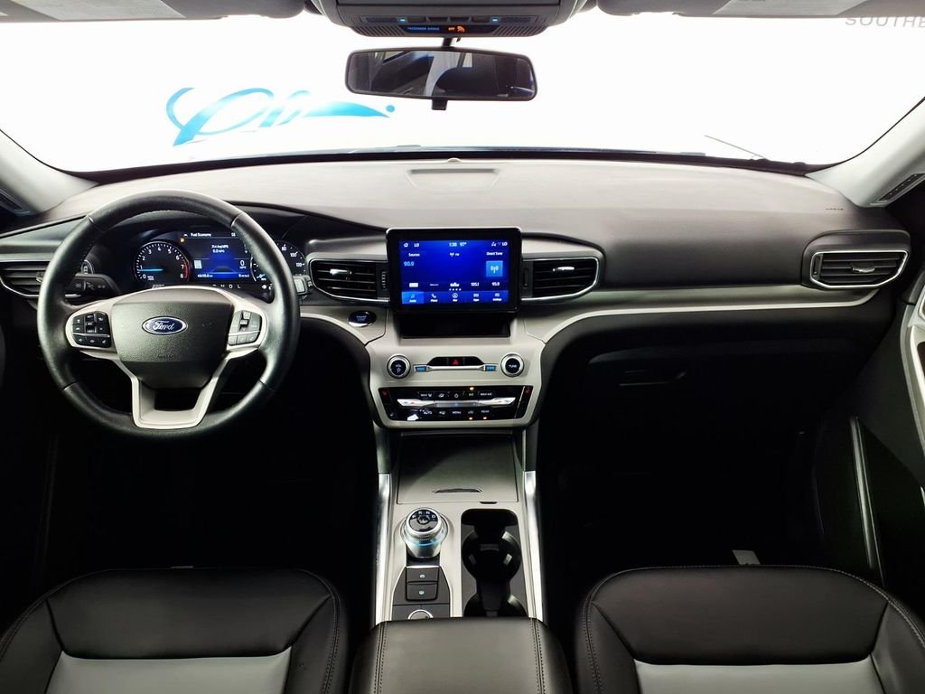 Used 2023 Gray Ford XLT image 14