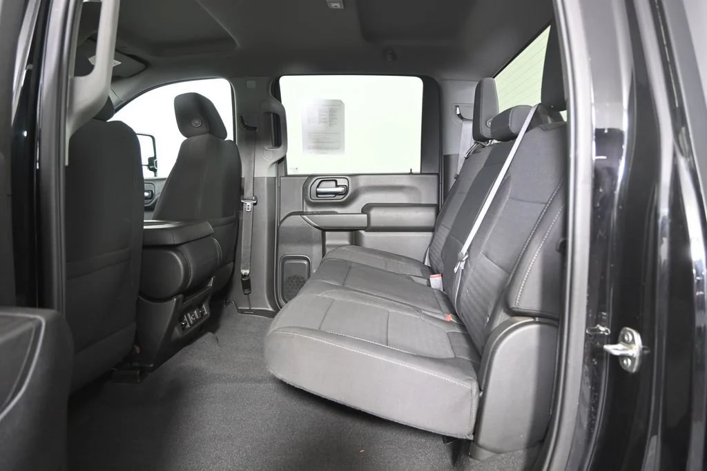 Used 2021 Black Chevrolet LT image 17