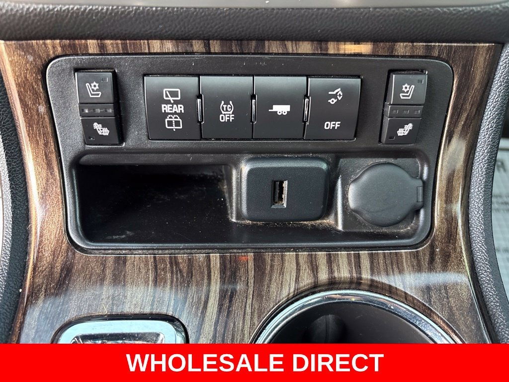 Used 2015 Carbon Black Metallic GMC Denali image 20