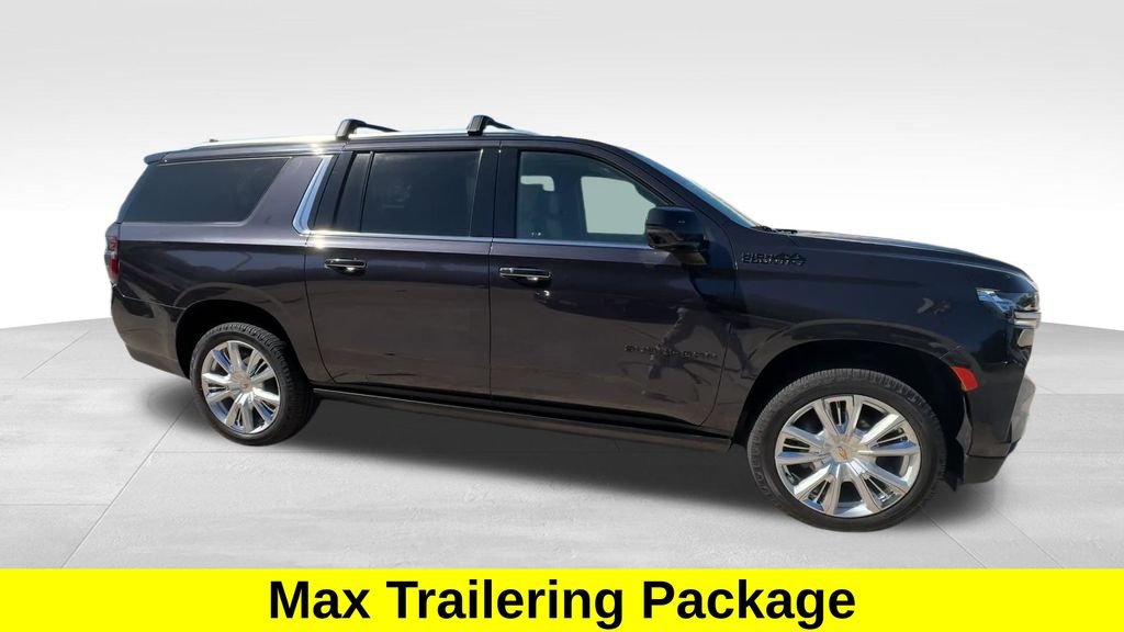 Used 2024 Gray Chevrolet High Country image 13
