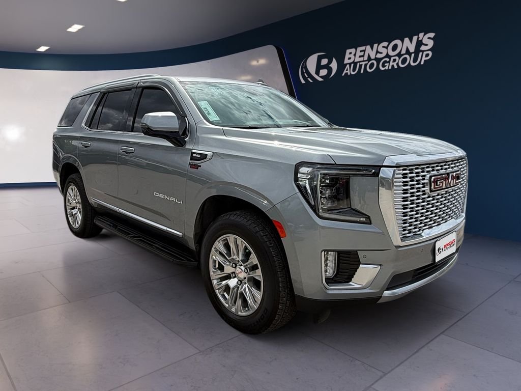 Used 2024 Silver GMC Denali image 7