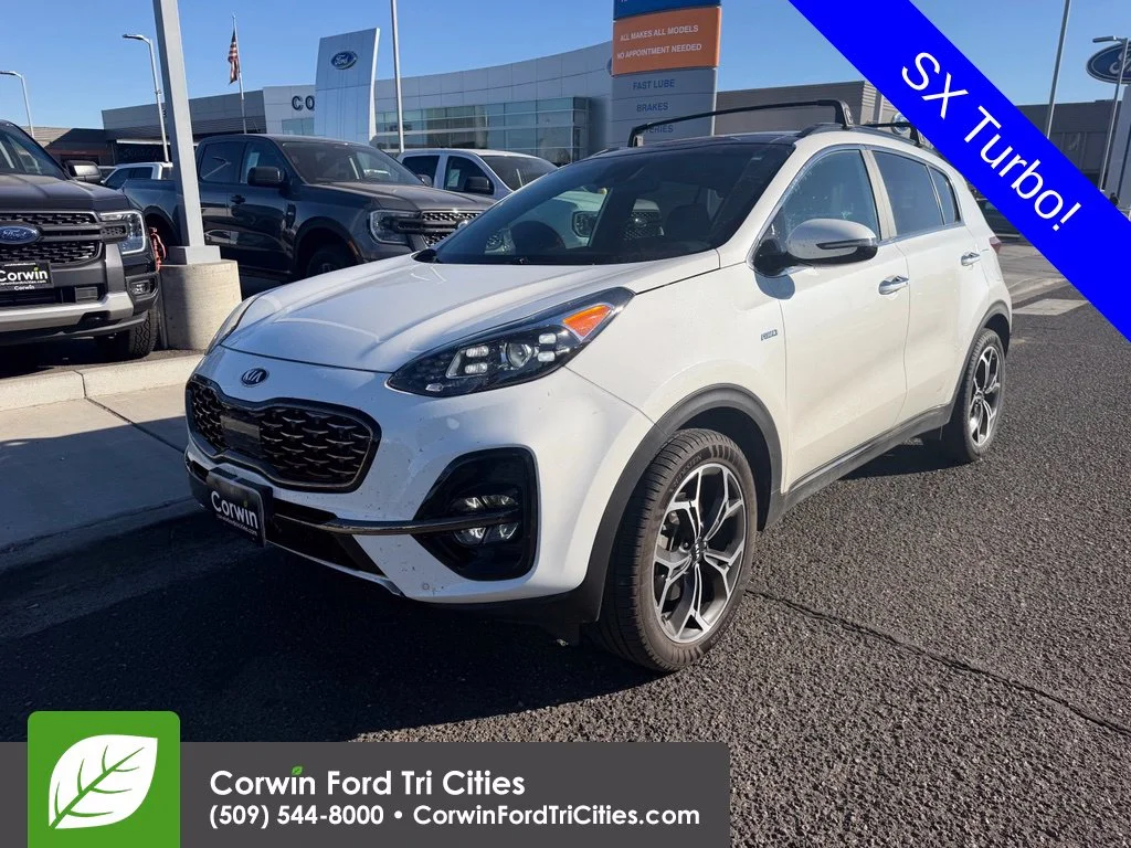 Used 2022 White Kia SX image 3