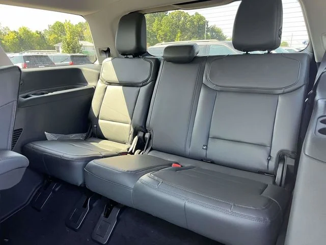 New 2027 Glacier Gray Metallic Tri-Coat Ford Active image 10