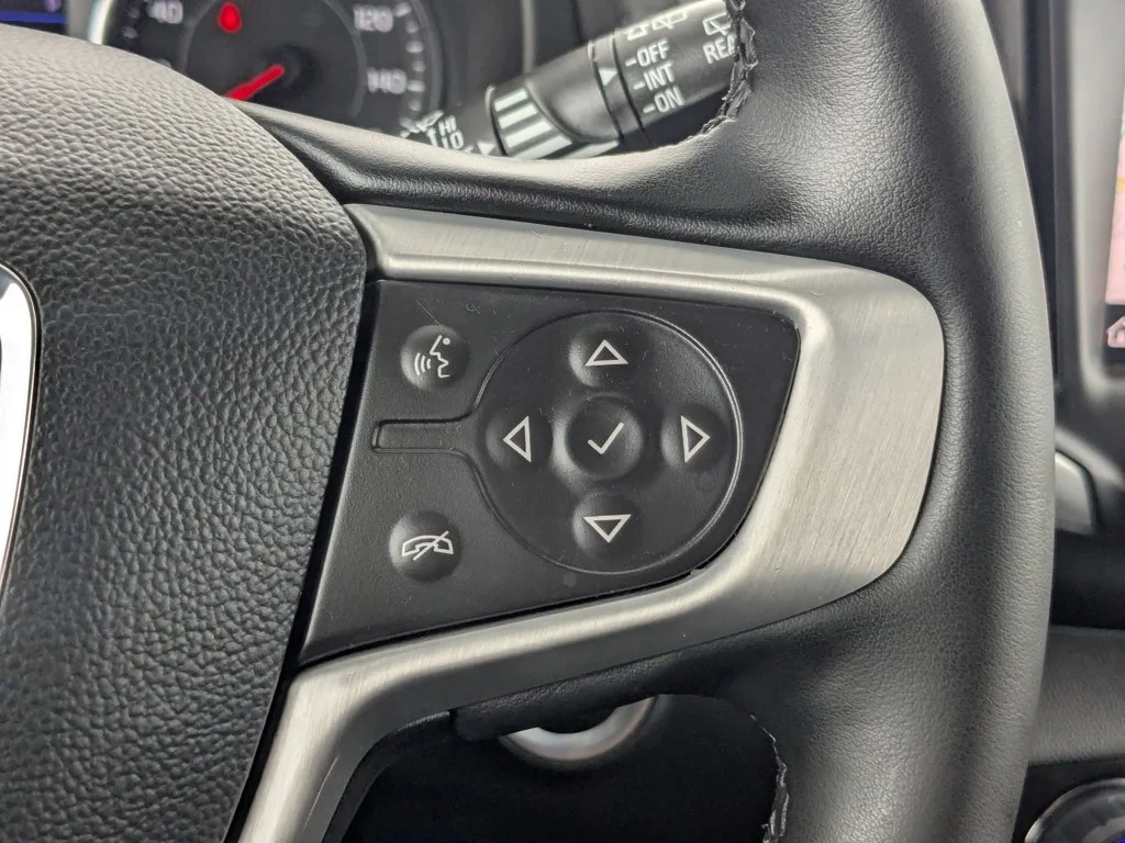 Used 2023 Sterling Metallic GMC SLT image 23