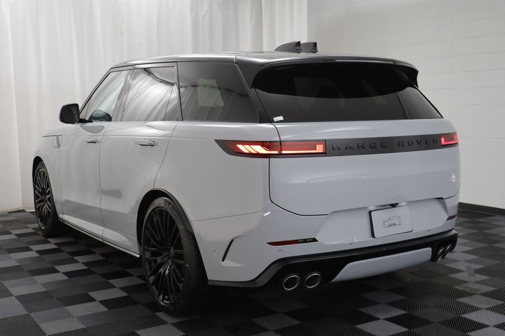 New 2026 Arroios Grey LAND ROVER SV image 19