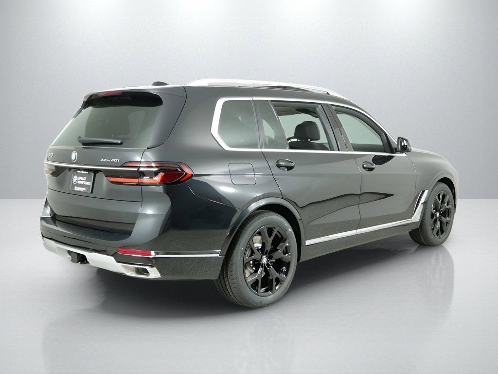 Used 2026 Black Sapphire Metallic BMW xDrive40i image 9