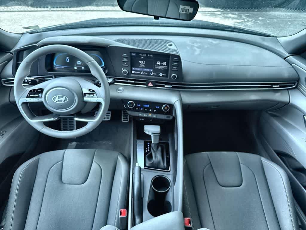 New 2026 Amazon Gray Hyundai SEL Sport image 24