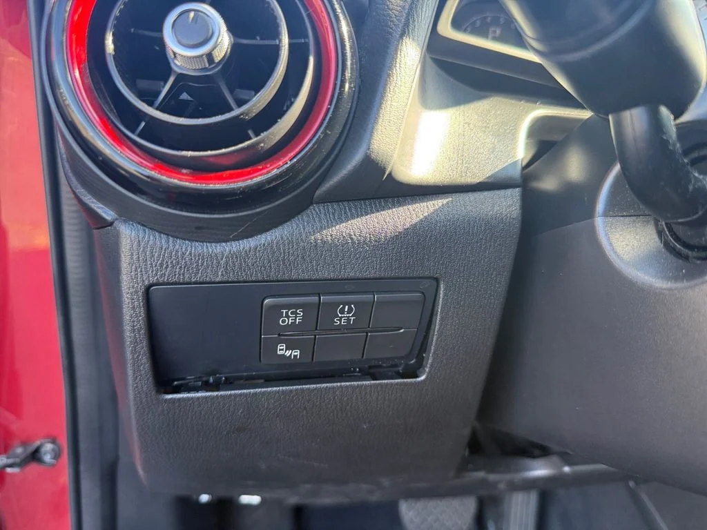 Used 2017 Red Mazda Touring image 25