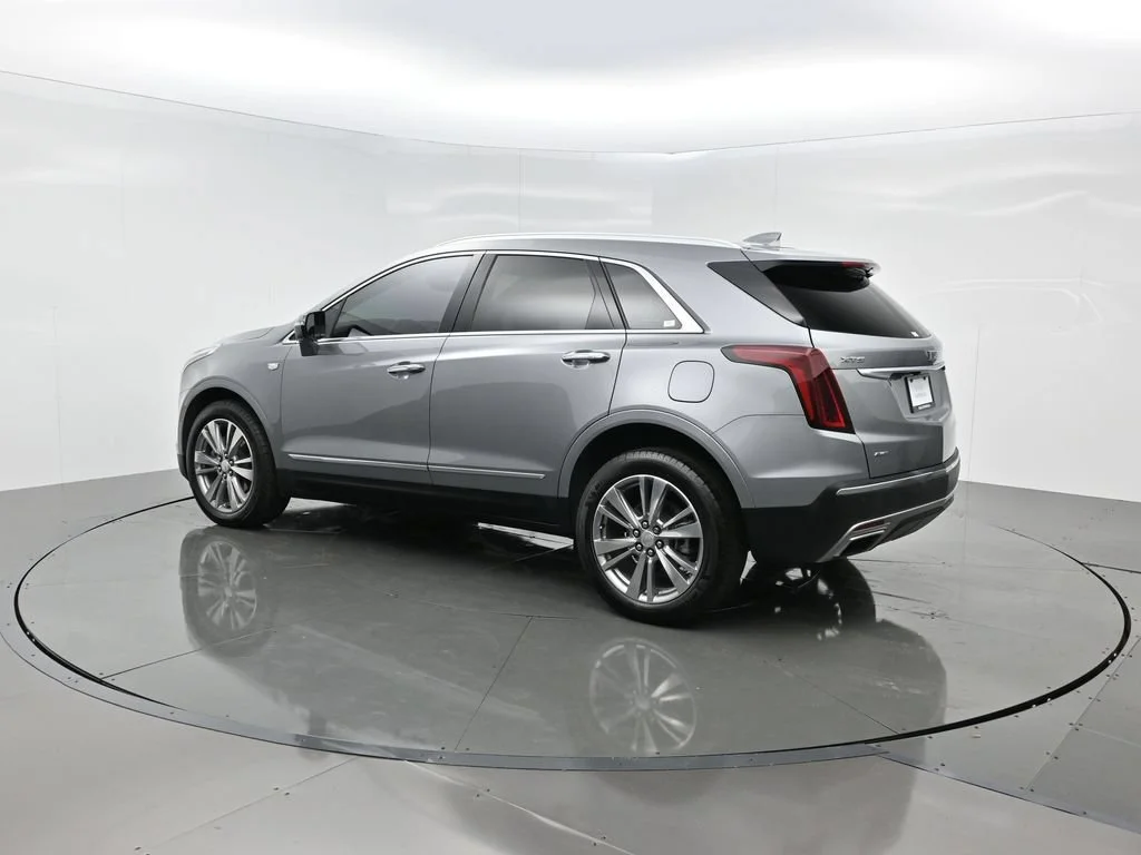 Used 2024 Argent Silver Metallic Cadillac Premium Luxury image 4