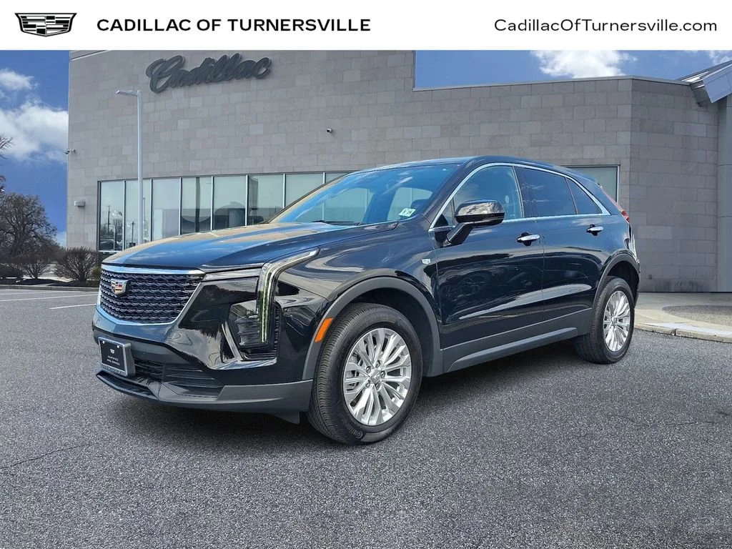 2024 Cadillac XT4 Luxury AWD's photo
