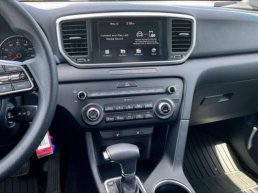 Used 2020 Red Kia LX image 18