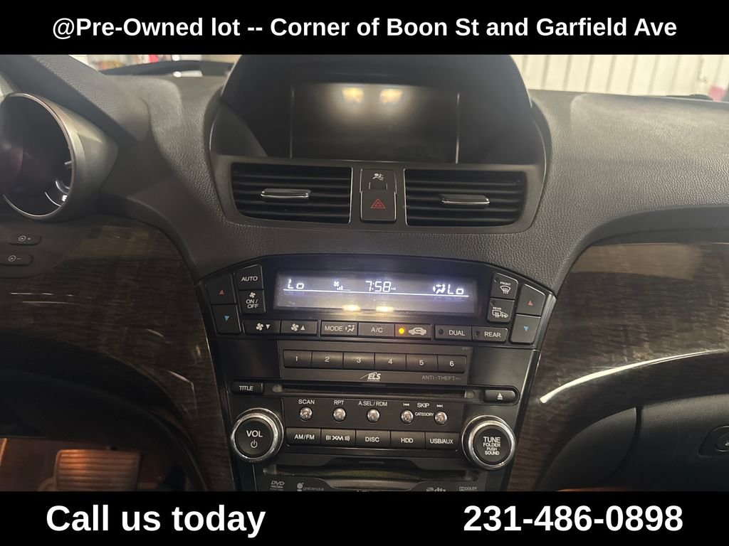 Used 2010  Acura Technology image 18
