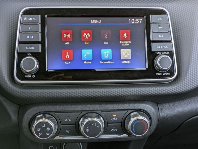2025 Nissan KICKS PLAY Base - Photo 12