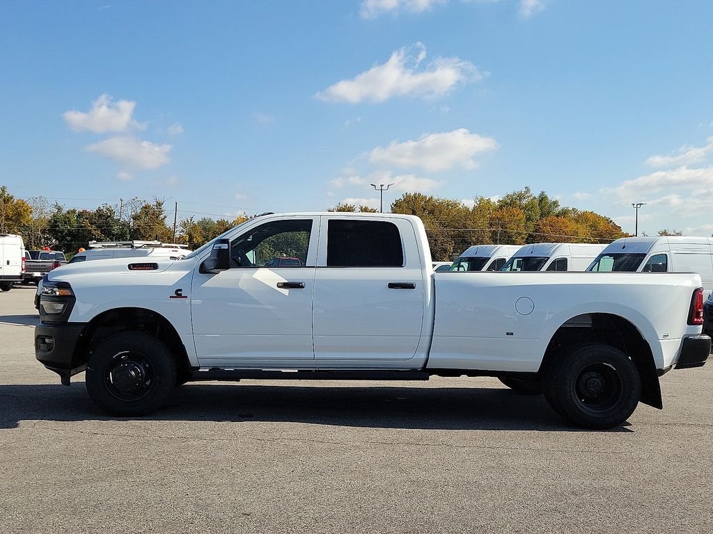 2026 Ram 3500 Tradesman photo 3