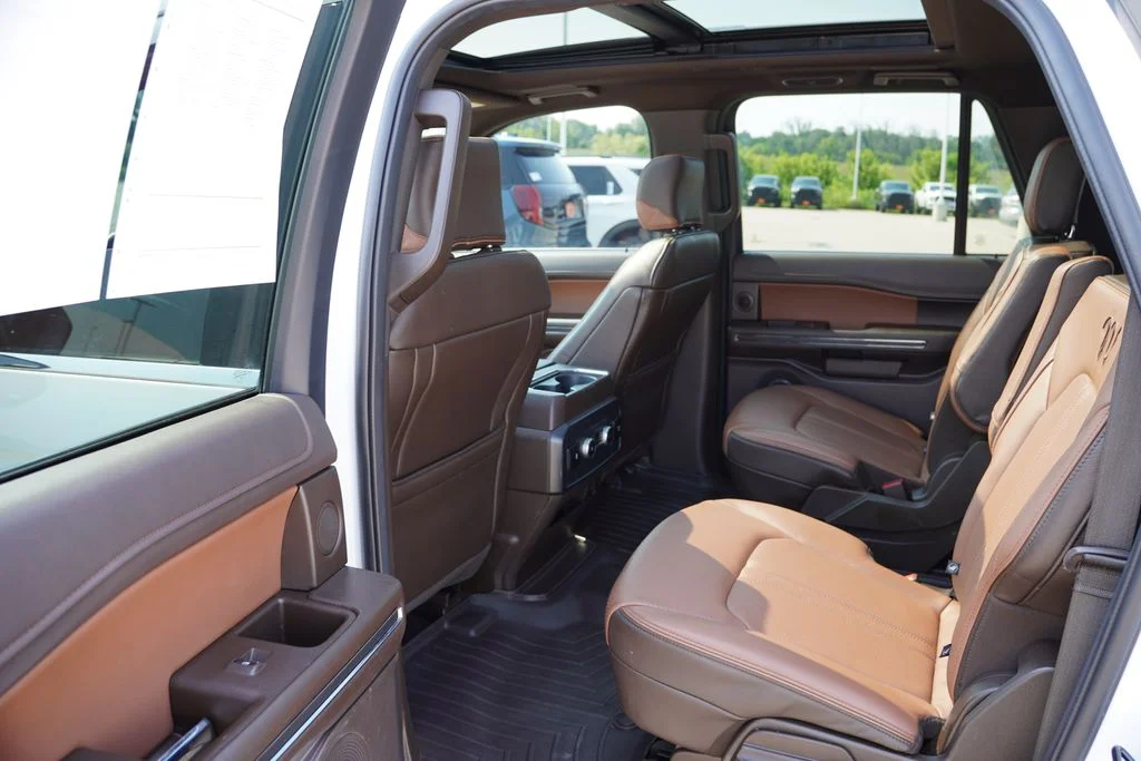 Used 2023 White Ford King Ranch image 16