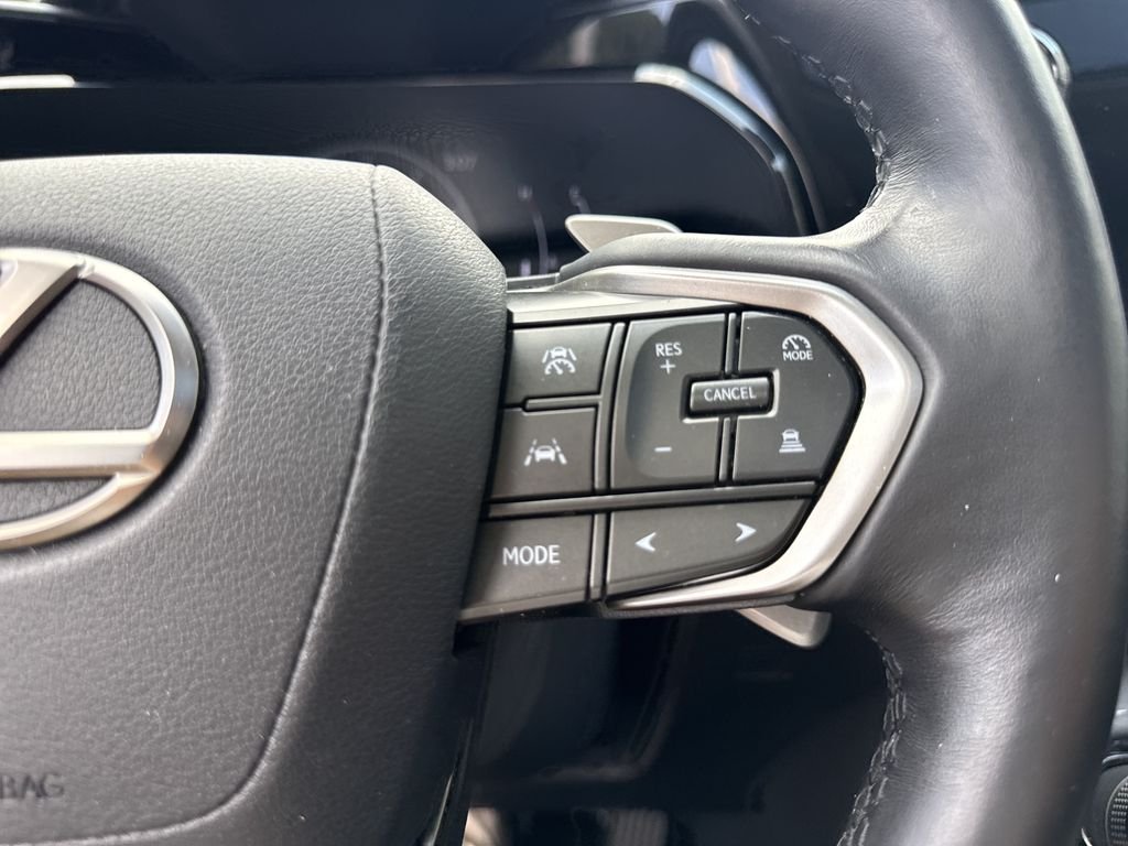 Used 2024 White Lexus 350 Base image 23