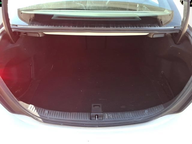 Used 2018  Mercedes-Benz C 300 image 28