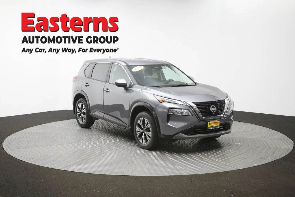 Used 2023 Gray Nissan SV image 51