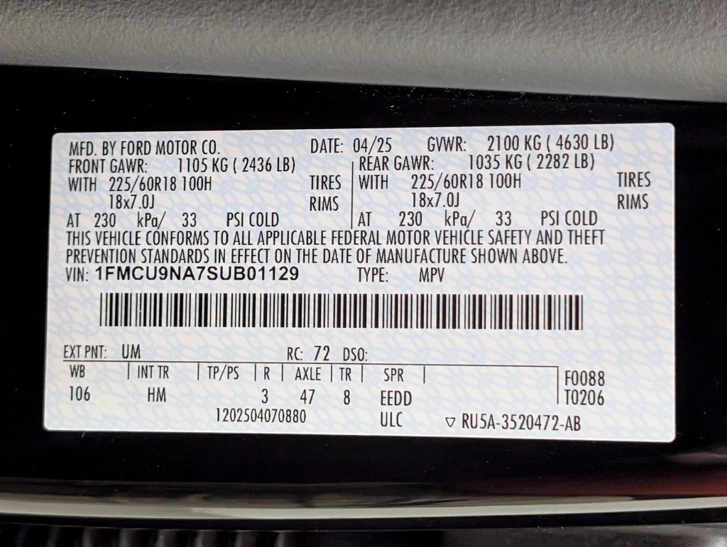 Certified Used 2025 Agate Black Metallic Ford ST-Line Select image 23