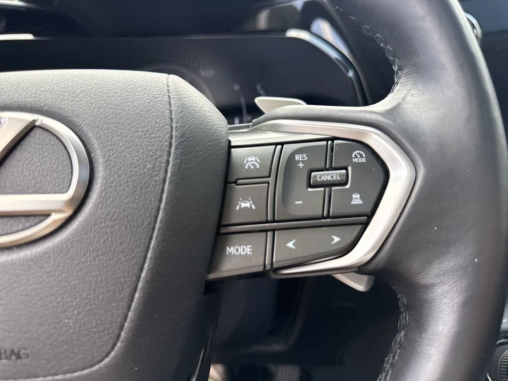 Used 2024 White Lexus 350 Base image 23