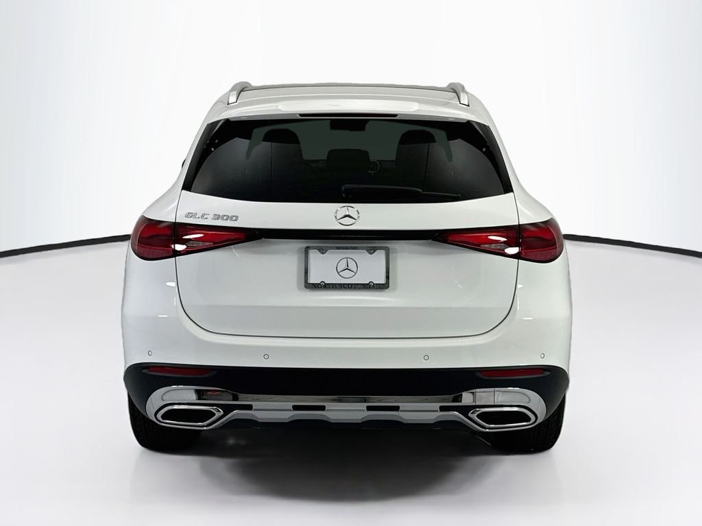 New 2027 Polar White Mercedes-Benz GLC 300 image 6