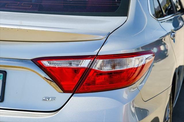 Certified Used 2016 CELESTIAL SILVER METALLIC Toyota  image 7