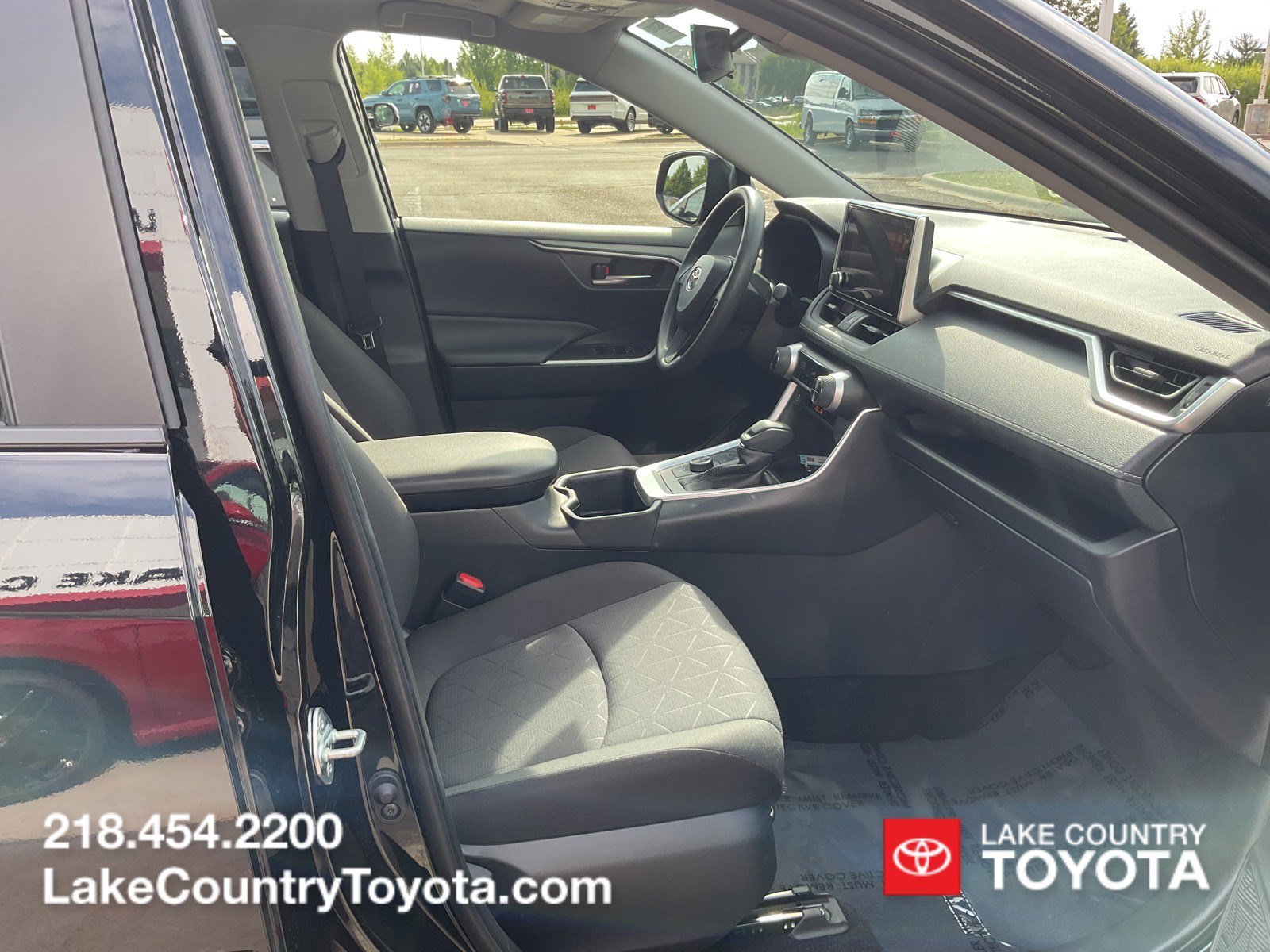 Used 2025 Black Toyota XLE image 17