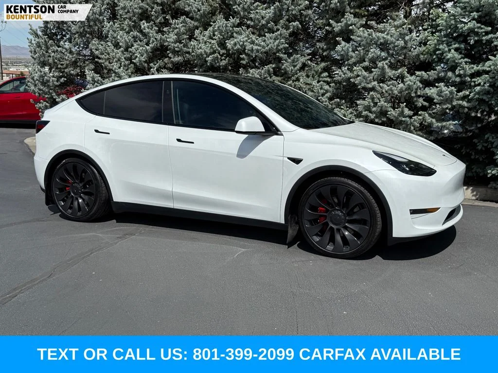 Used 2023 White Tesla Performance image 11